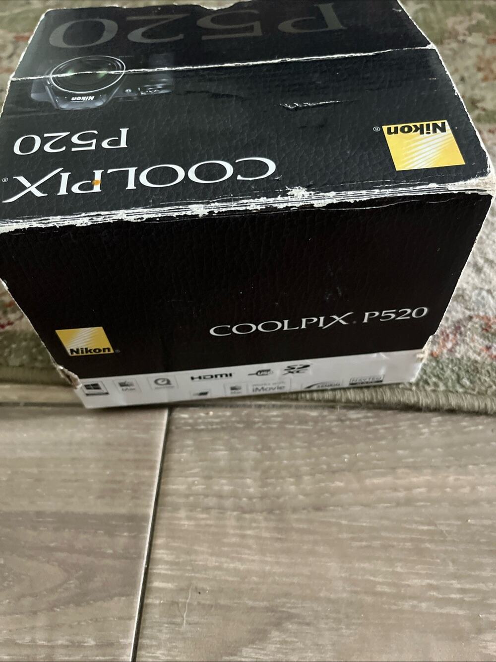 nikon coolpix P520 digital bridge camera
